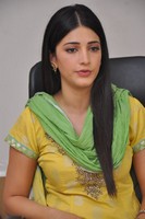 Shruti Hassan Latest Images